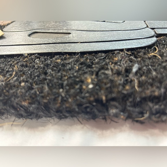 "GET THE PUCK OUT" Doormat / Heavy Duty - Picture 9 of 12